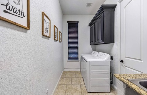 Plano House | New Listing Modern Escape Theatre & Pool Table