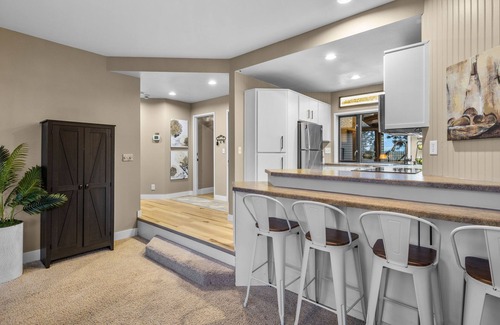 Century West Condo | New Listing! Mt. Bachelor Village Condo ~ Views