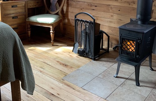 Cotter Cabin | New Listing Quiet Secluded Cabin One Mile from Wildcat Shoals Public Access