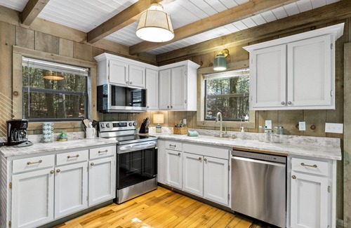 Suches Cabin | New Listing! River Front Cottage nestled in the beautiful Blue Ridge Mountains.