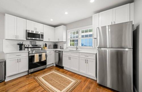 Norcross House | New Listing - Serene 3BR home in Historic Norcross