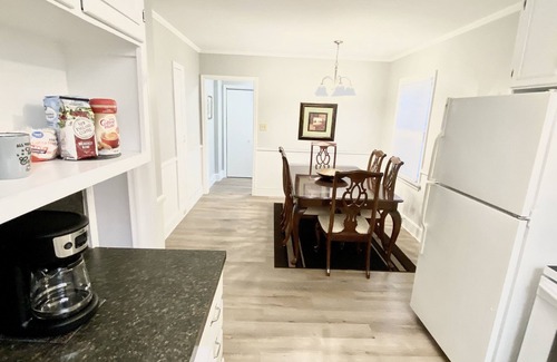 Beverly Woods House | New Listing! Southpark Charlotte Queen City Home! Great location!