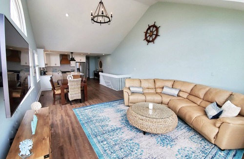 Sea Isle City House | NEW Listing The House of the Rising Sun (Sat-Sat rental)