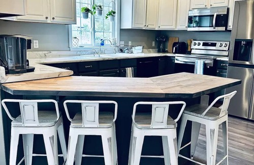 Spring Lake Apartment | New Listing The “Lake” House