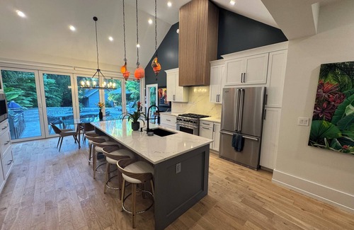 Meadows House | New Listing! Truman Show - Private, heated pool and chef's kitchen