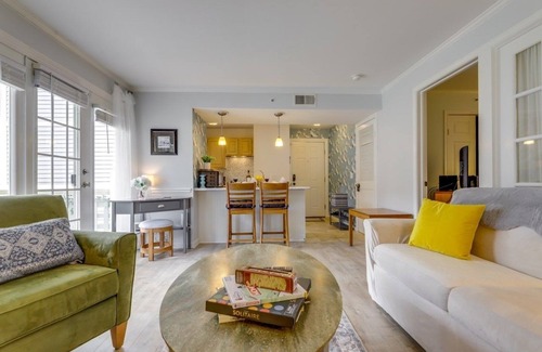 Norwich Condo | NEW LISTING! Villa Spa Blu (1-Bedroom Condo) with Pool