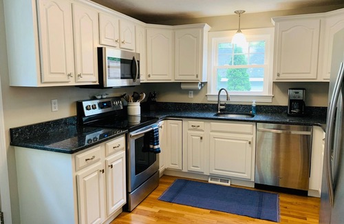 Mara Vista House | NEW LISTING Walk to Beach with Water Views Off Maravista Enjoy the Good Life 😎