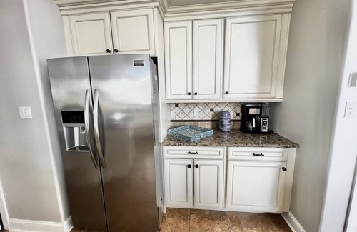 Sea Isle City House | New Listing: Walk to Beach & Town in Charming Sea Isle, NJ!