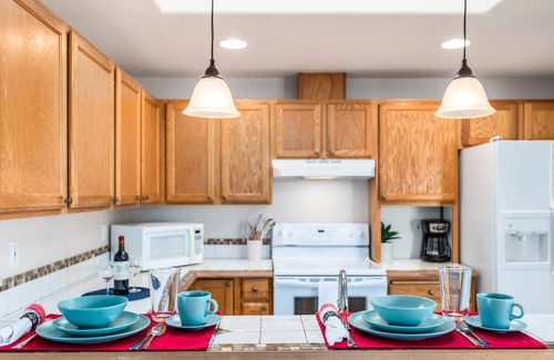 Florence House | New Listing! Wonderful centrally located Florence home. Close to town, dunes, lakes, river and ocean