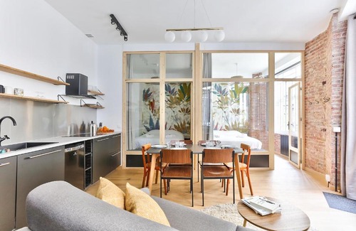 Quartier de la Porte-Saint-Denis Apartment | NEW Loft Apartment in the Heart of Paris - An Ecoloflat