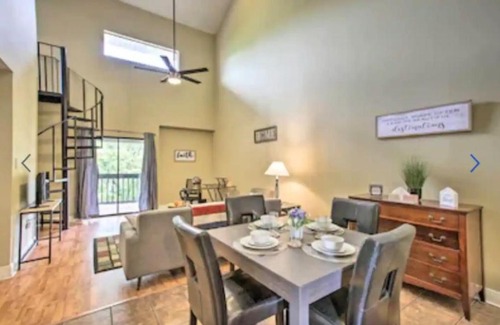 Highlands - Perkins Apartment | New! LSU Baton Rouge Contemporary 3 Bedroom Suite Condo