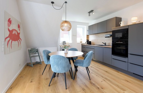 Langeoog Apartment | NEW Lüttje Stuuv - cozy vacation apartment with sauna and gas fireplace