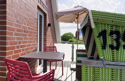 Langeoog Apartment | NEW Lüttje Stuuv - cozy vacation apartment with sauna and gas fireplace