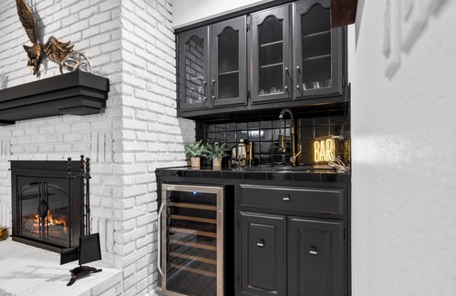 Hot Springs Village House | New LUX Lakefront: HotTub + Games + FirePit + Dock