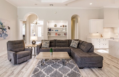 Coquina Sands House | NEW! Luxurious 4BR/4Ba house, large Pool & Garden by the Naples Beach Hotel !