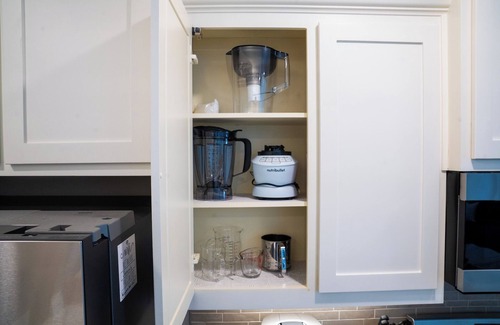 Little Elm House | New luxury cozy retreat: ideal for families, friends & couples. Book yours now!