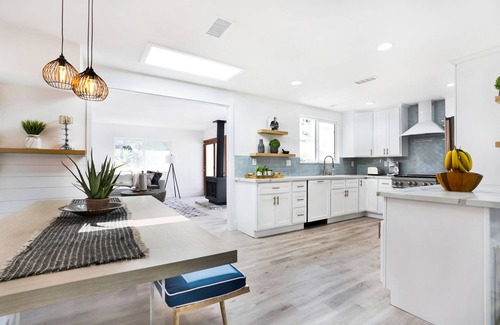 Laguna Niguel House | New Luxury Designer House w/Saltwater Pool Hot Tub and Outdoor Dining Area