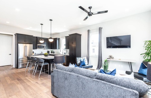 Germantown House | ★NEW LUXURY HOME BUILT FOR GROUP COMFORT & STYLE★