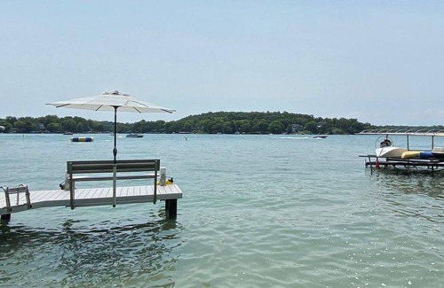 Lauderdale Lakes House | NEW-Luxury Lake House on Green Lake with Walk in Pier and an Amazing Swim area!!