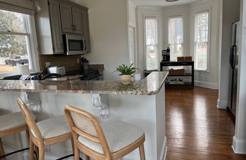 Lake Oconee House | NEW LUXURY LISTING – LAKE FRONT & GOLF VIEW – REYNOLDS LAKE OCONEE