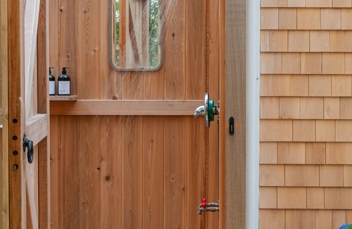 Osterville House | New Luxury Renovation in Prime Osterville Village: Five Bedrooms, Sleeps 10