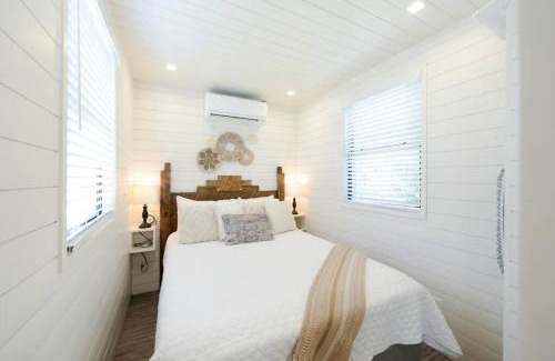 Waco House | New Luxury Shipping Container
