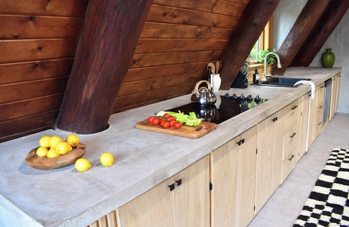 Jim Thorpe Cabin | *NEW* Luxury Designer A-Frame W/Cedar Hot tub