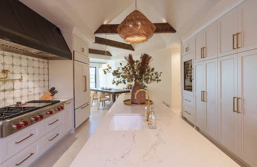 Hendersonville House | New Mansion with water slide & wine cellar sleeps 22