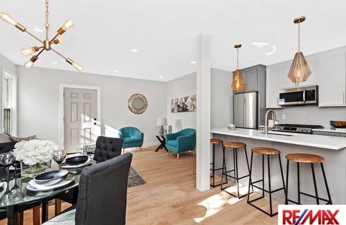 Washington Park Condo | New Modern 2Bd | 2bth Condo Near Boston Hospitals