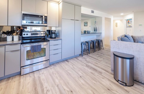 Park City Apartment | New! Modern 2bed/2bath ski chalet at DeerValley/Jordanelle gondola