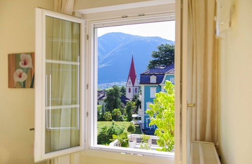 Merano Apartment | New, modern apartment, central and very quiet location in Meran/Obermais