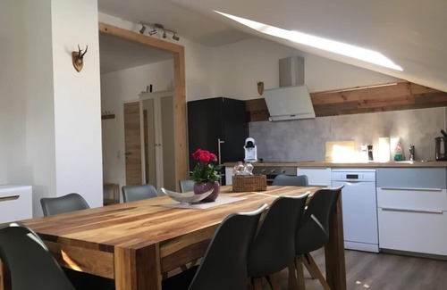 Loschwitz Apartment | New modern apartment in the cultural monument Schweizerhaus in alpine style