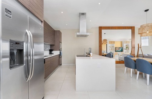 Colonia El Progreso Condo | New modern condo! Best View in CABO. 3Br/3.5BA/AC