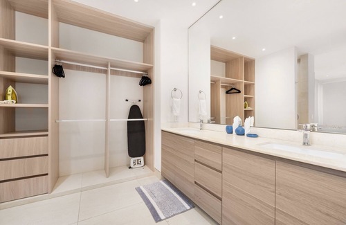 Colonia El Progreso Condo | New modern condo! Best View in CABO. 3Br/3.5BA/AC
