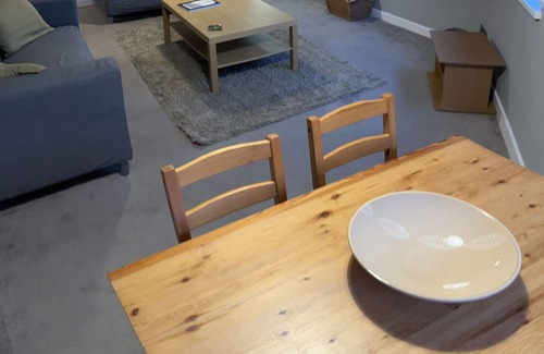 Windsor City Centre Apartment | New Modern, cosy, cool 1 bedroom apartment in the heart of Windsor