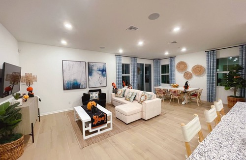 Ontario House | New modern house（ Flat floor ）