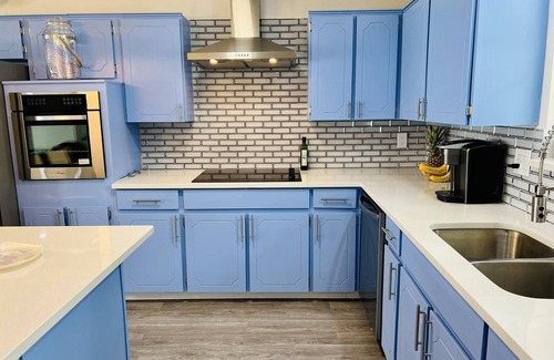 Seven Points House | New Modern Lake Front on open water w/New Dock