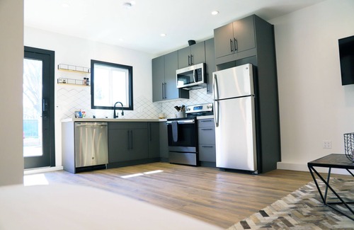 Woodland Hills House | New Modern Stay - Steps from the BLVD Preview listing