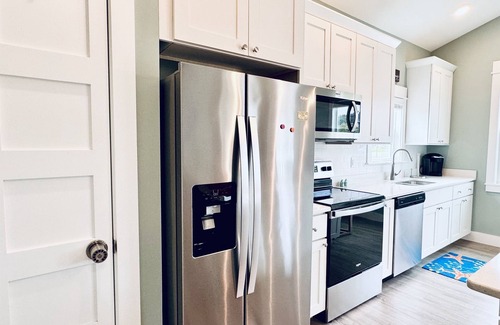 Corolla Light Condo | New Oceanside Corolla Condo, Pool, No Stairs