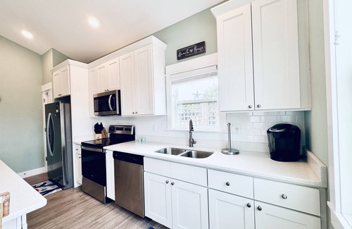 Corolla Light Condo | New Oceanside Corolla Condo, Pool, No Stairs