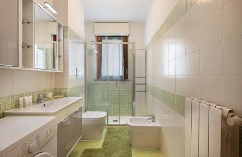 San Giuliano Milanese Apartment | New One Bedroom Apartment in Milan 3 minutes from the metro