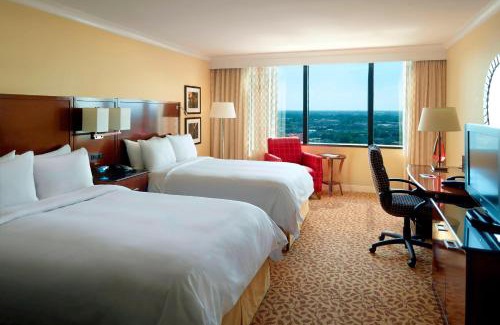 Metairie Hotel | New Orleans Marriott Metairie At Lakeway
