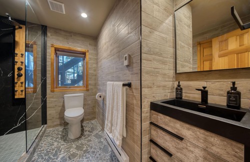 Windham Condo | NEW OUTDOOR HOT TUB! 1-Bedroom Luxury Suite + Full Kitchen - Haus Windham