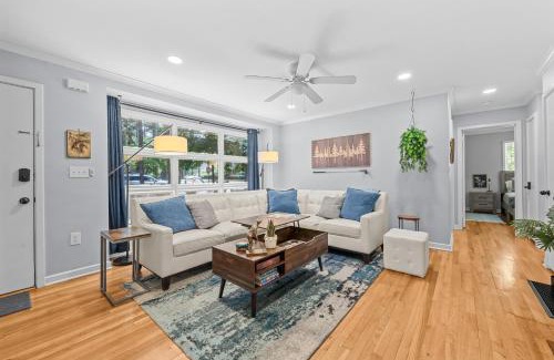 Downtown House | New Owners! Downtown Corner Cottage-Pet Friendly