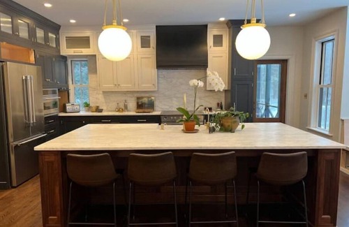 New Paltz House | New Paltz Luxury Rental: 4 Bed Home with Pond & Deck