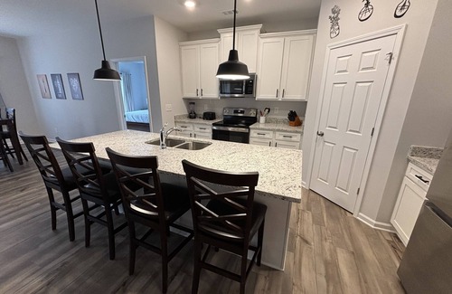 Emerson House | New pet-friendly home less than a mile to LakePoint Sports Complex!