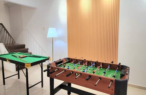 SS 2 House | NEW! Petaling Jaya SS2 Landed Home for up to 19 Pax with 5bedroom 4Bath