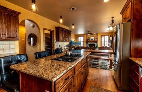 Colorado Springs House | NEW! Pikes Peak View with Pool Table & Movie Room