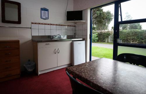 Fitzroy Resort | New Plymouth TOP 10 Holiday Park