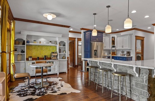 Mount Juliet House | !NEW! Pool, Pizza Oven, Movie Screen